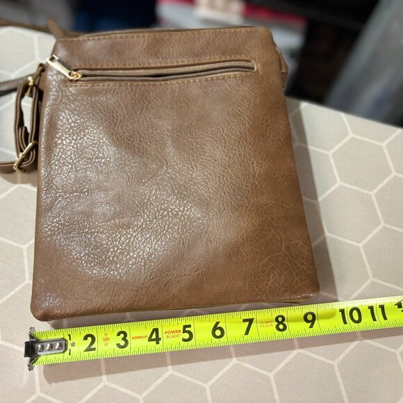 Crossbody Purse Shoulder Bag, Slouchy. Zippered, pockets, dark camel color - Picture 14 of 15